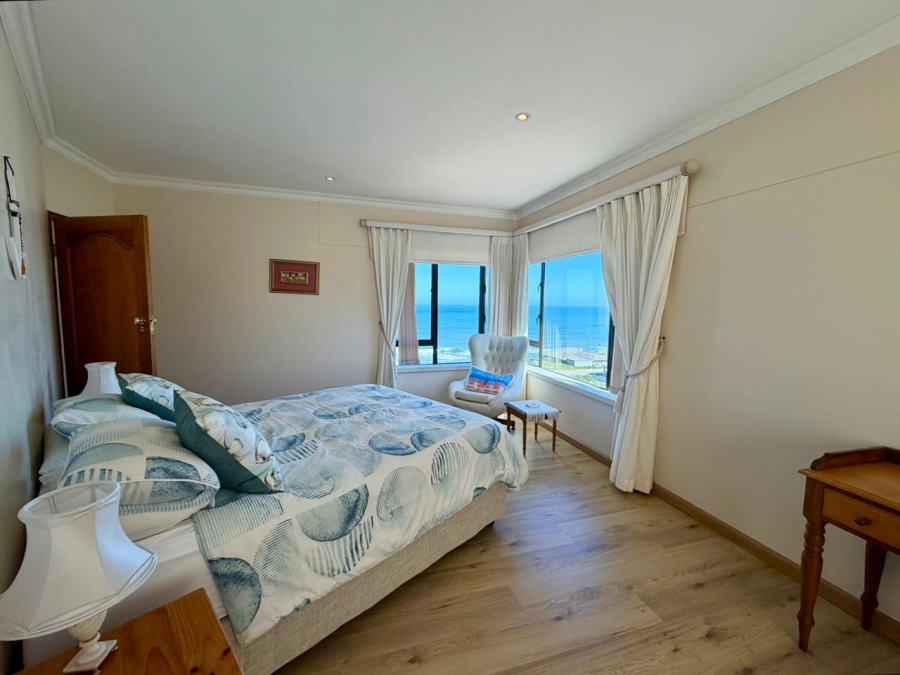 3 Bedroom Property for Sale in Dana Bay Western Cape